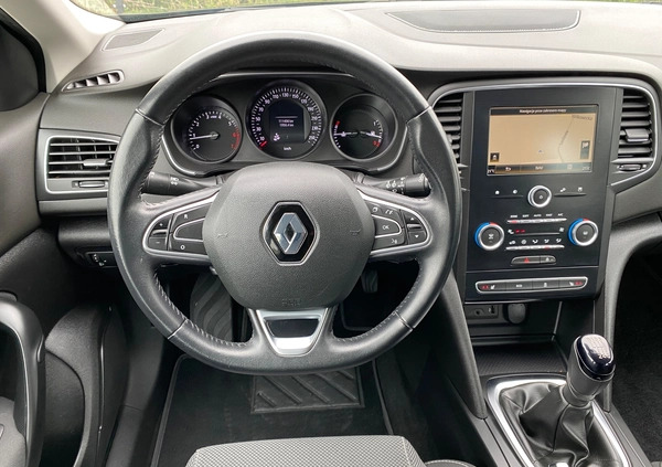 Renault Megane cena 45999 przebieg: 111000, rok produkcji 2017 z Wyszogród małe 781
